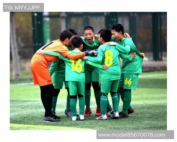 上海足球队逆袭之旅的真实记录与背后故事揭秘